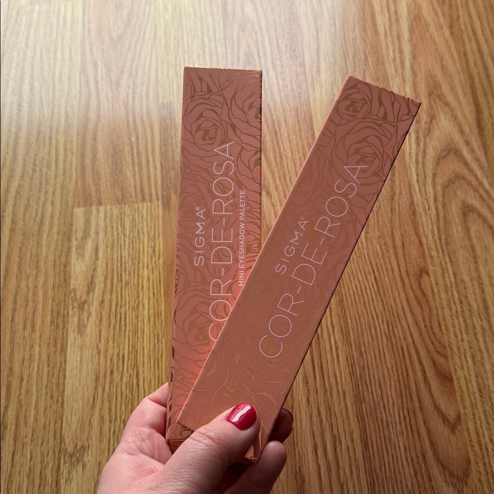 Sigma Beauty - Mini Cor-De-Rosa Eyeshadow Palette